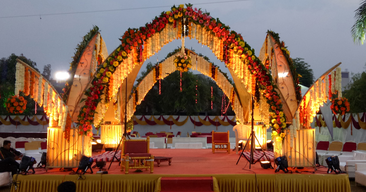 Giriraj Faraskhana